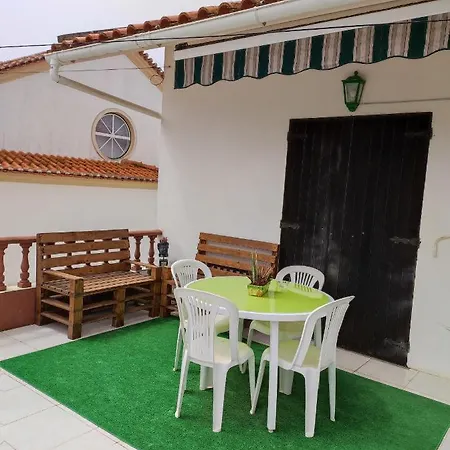 Lemos Family House * 나자레
