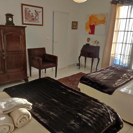 펜션 Lemos Family House
