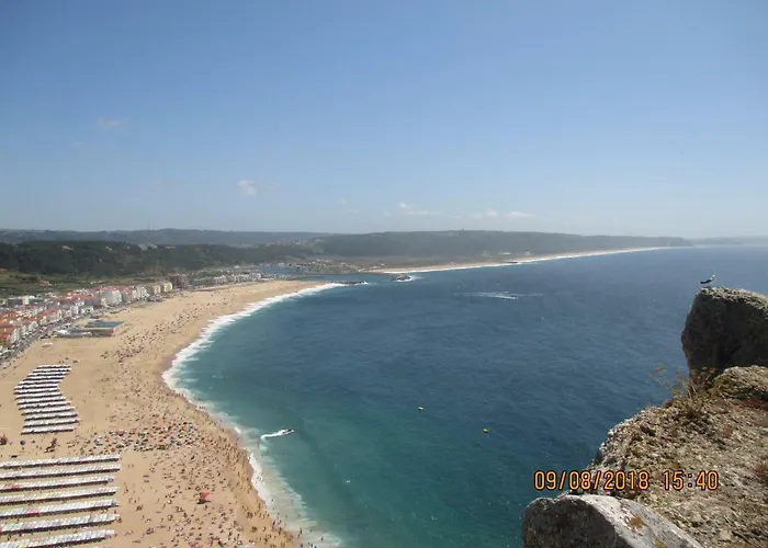 Dom wakacyjny Lemos Family House Nazaré